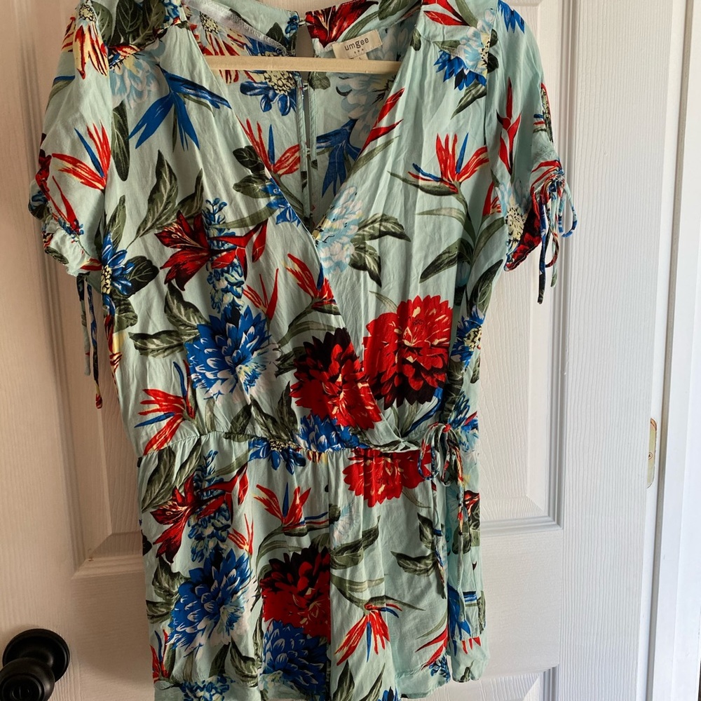 Umgee romper sz large CUTE!!